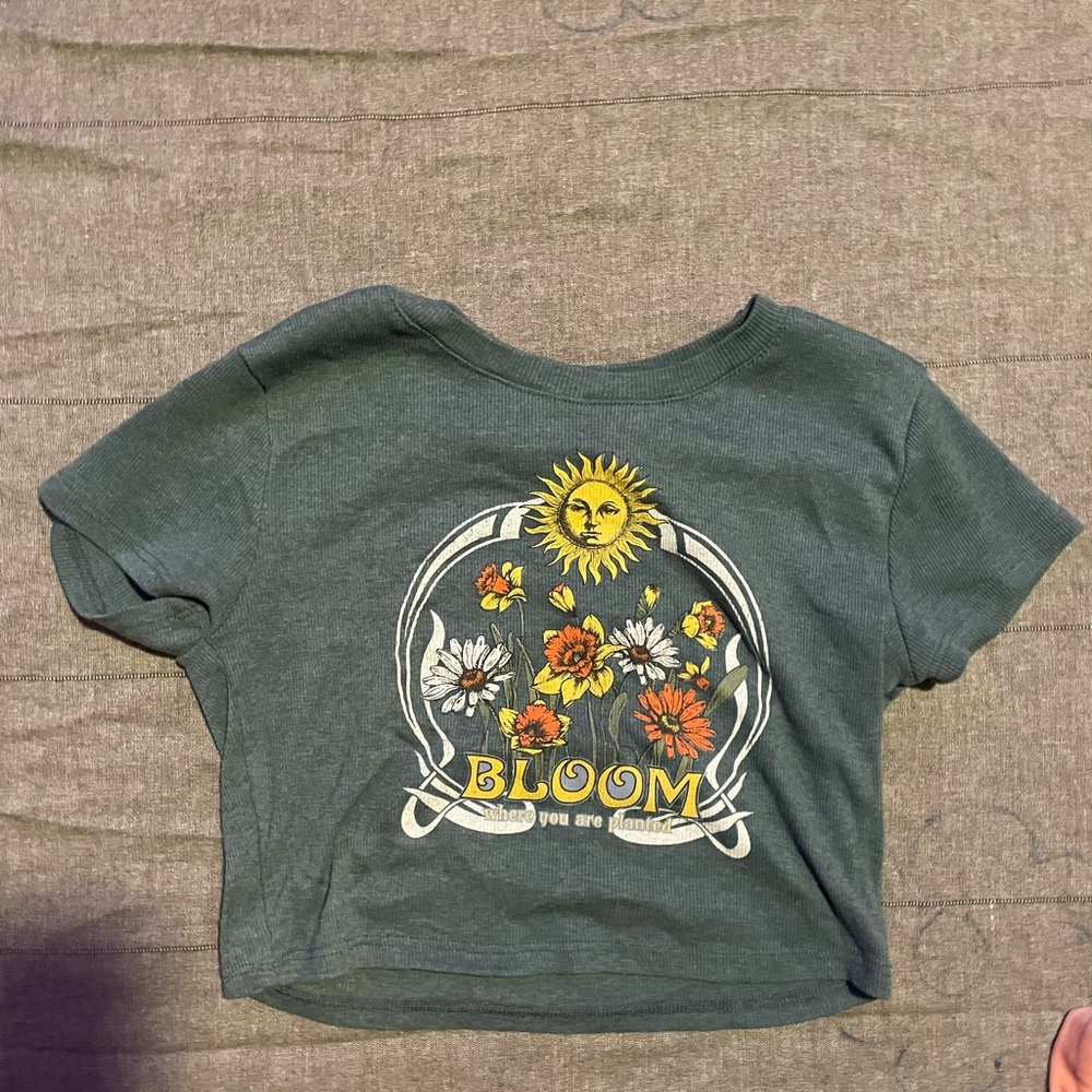 Bloom crop top